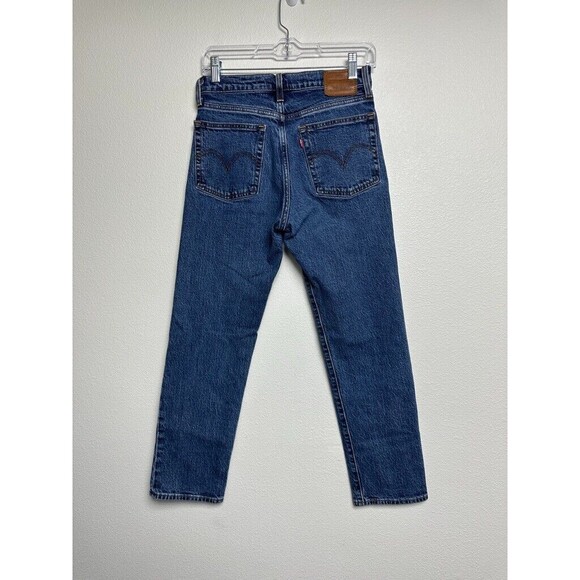Levi's Women's Wedgie Straight Leg Jeans Medium Wash Button Fly Size 26 26x28 - Picture 5 of 7